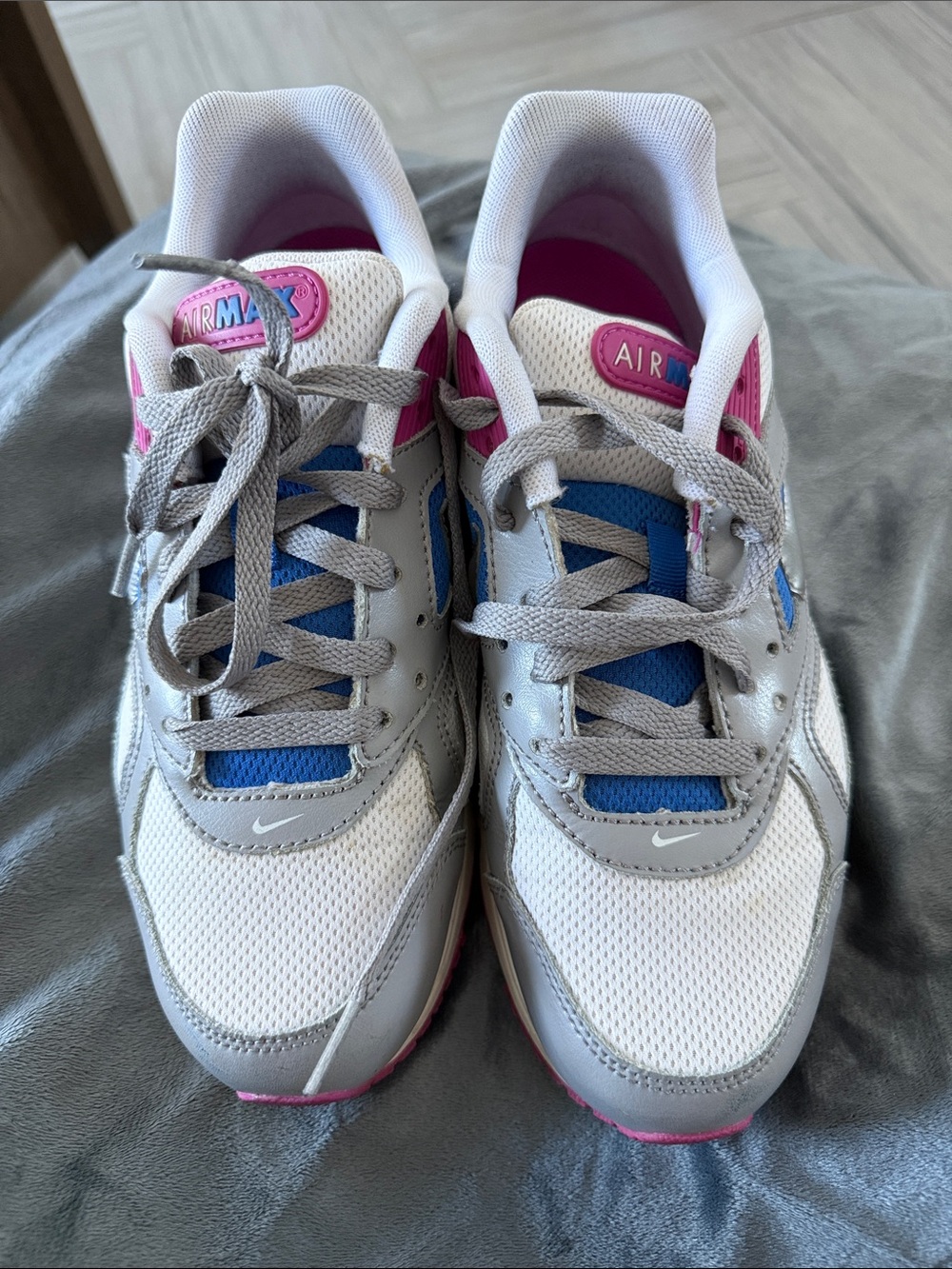 Nike White Blue Pink Air Max Sneakers